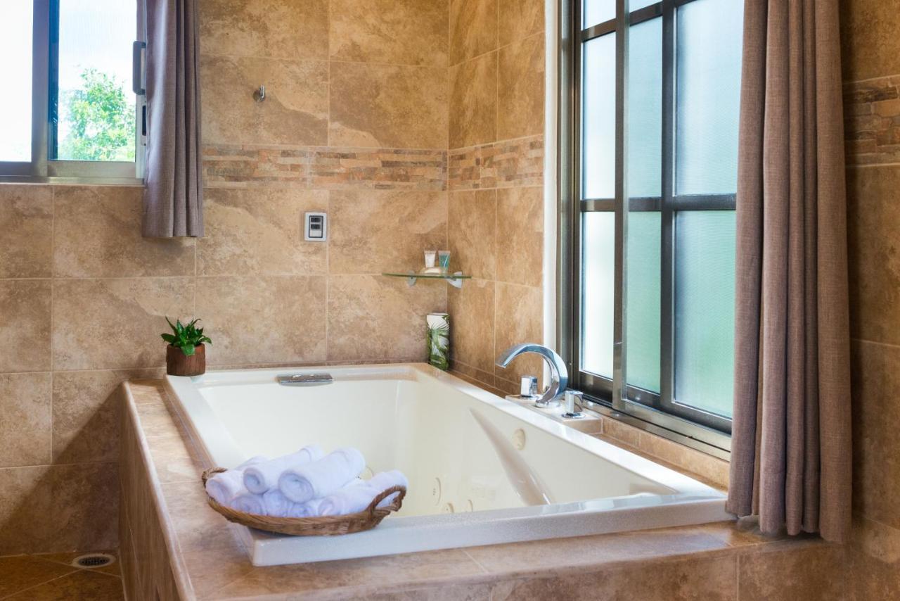 Alamos Inn Hotel Con Jacuzzi Y Piscina كانكون المظهر الخارجي الصورة