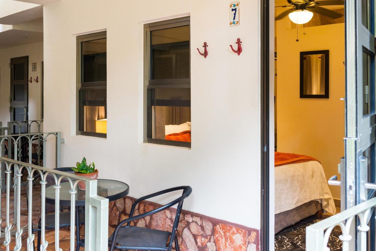 Alamos Inn Hotel Con Jacuzzi Y Piscina كانكون المظهر الخارجي الصورة