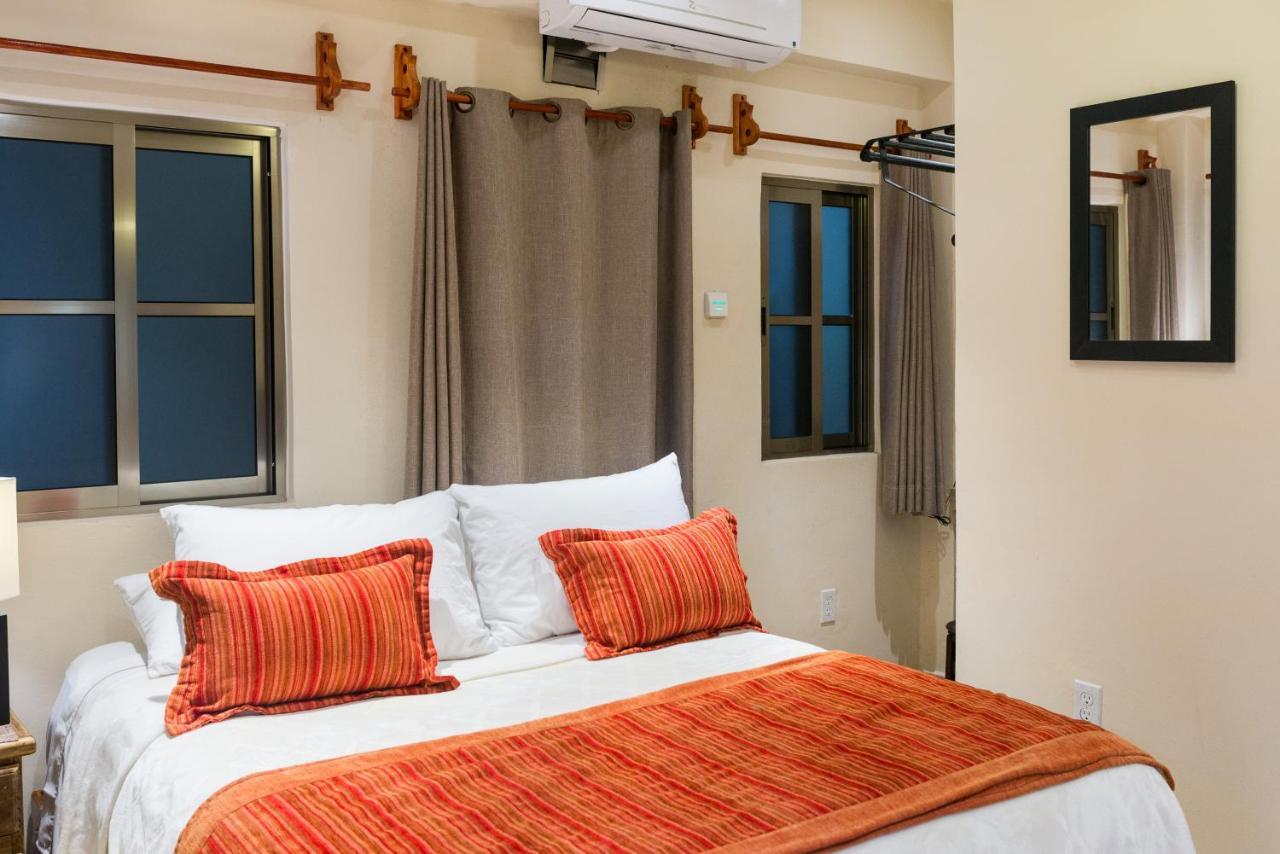 Alamos Inn Hotel Con Jacuzzi Y Piscina كانكون المظهر الخارجي الصورة